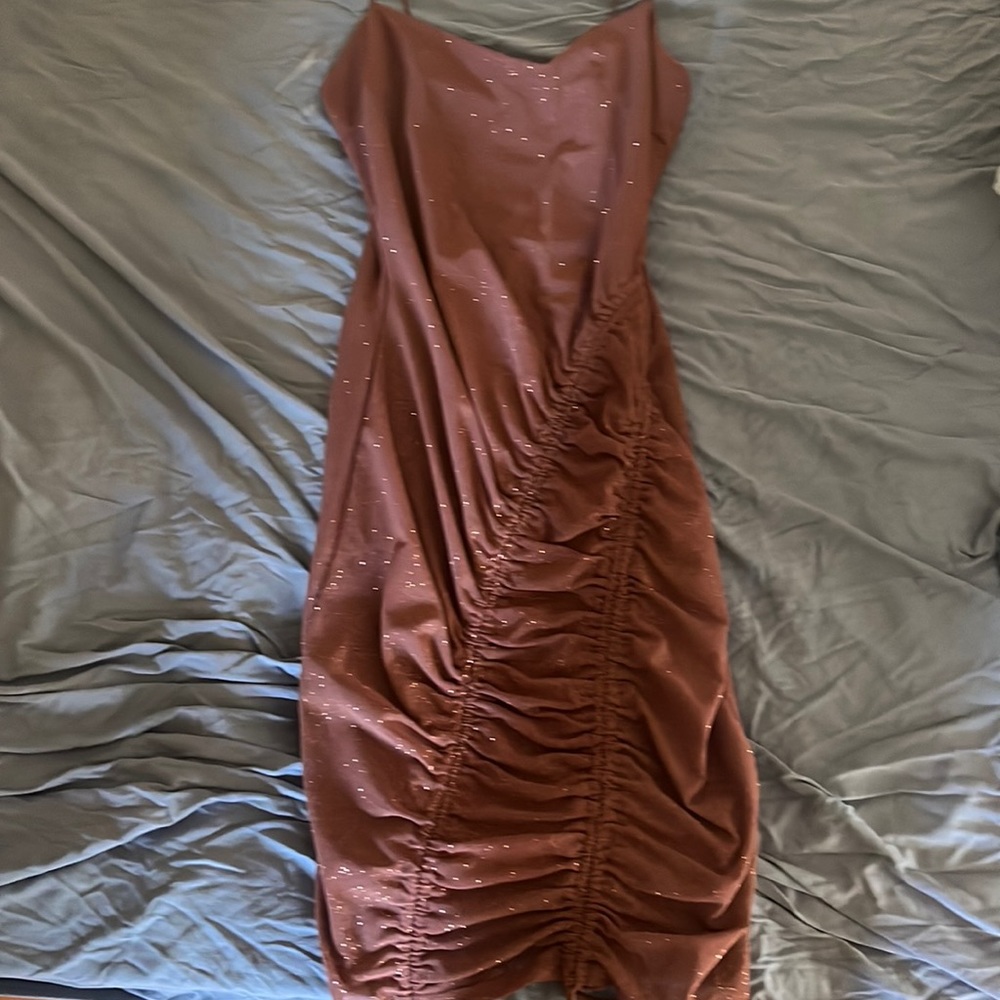Pinkish sparkly dress